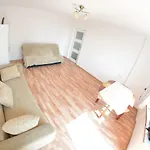 Apartamento Ul. Ugorek Kolo Areny Cracovia