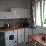 Ul. Ugorek Kolo Areny Apartamento