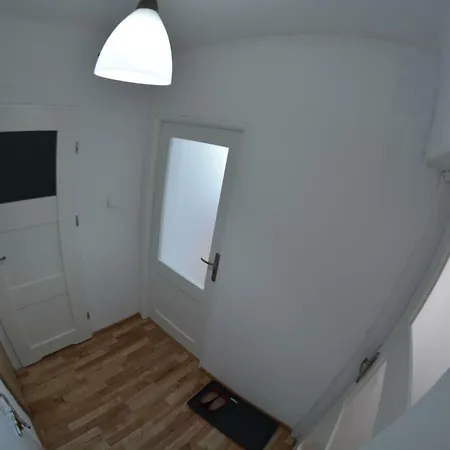 Ul. Ugorek Kolo Areny Apartment Krakau